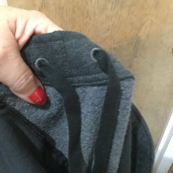 LL Bean men's jogging pants size XL 30" inseam drawstring at waist - Picture 6 of 6